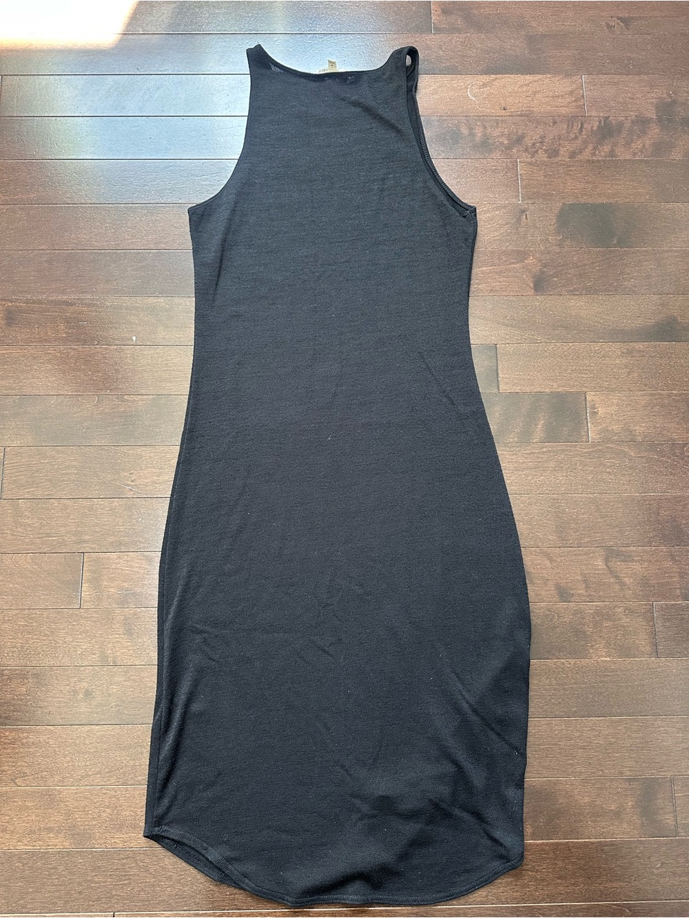 Aritzia Wilfred Free Black Sleeveless Midi Dress Sz Medium - Picture 2 of 6